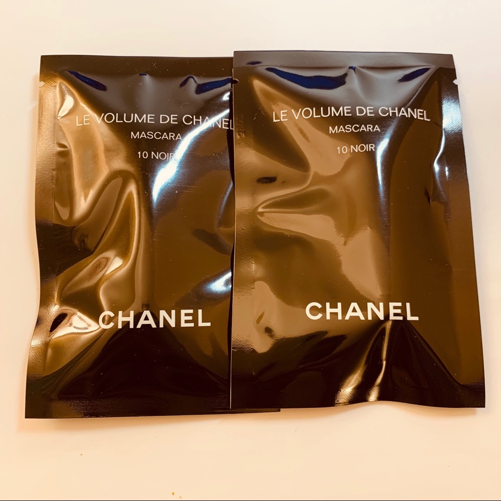 Chanel Mascara 10 Noir travel size 1g*2
